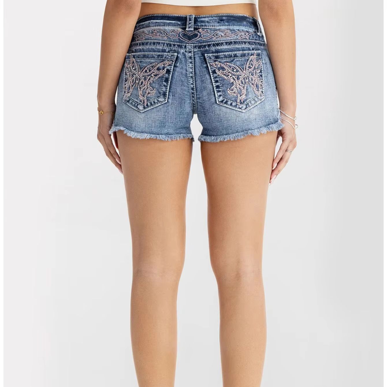 Shorts Denim Frayed - Abbigliamento Donna: Shorts in Denim con