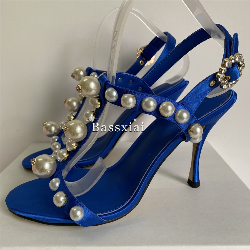 Sandali con tacco a spillo con - Sandal Strappy Heeled recensione e prezzo