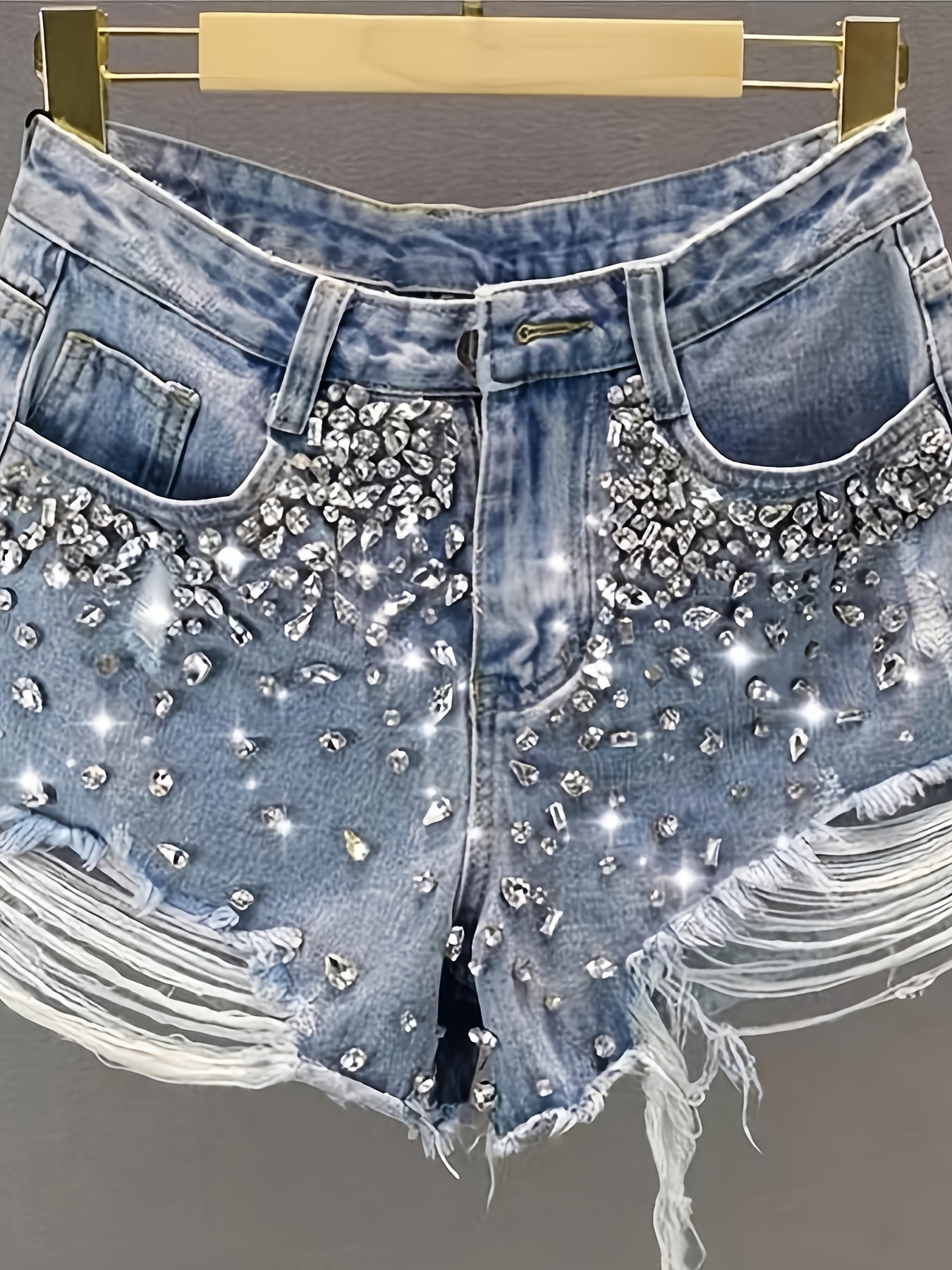 Shorts in denim strappati con  - Shorts Denim Frayed recensione e prezzo