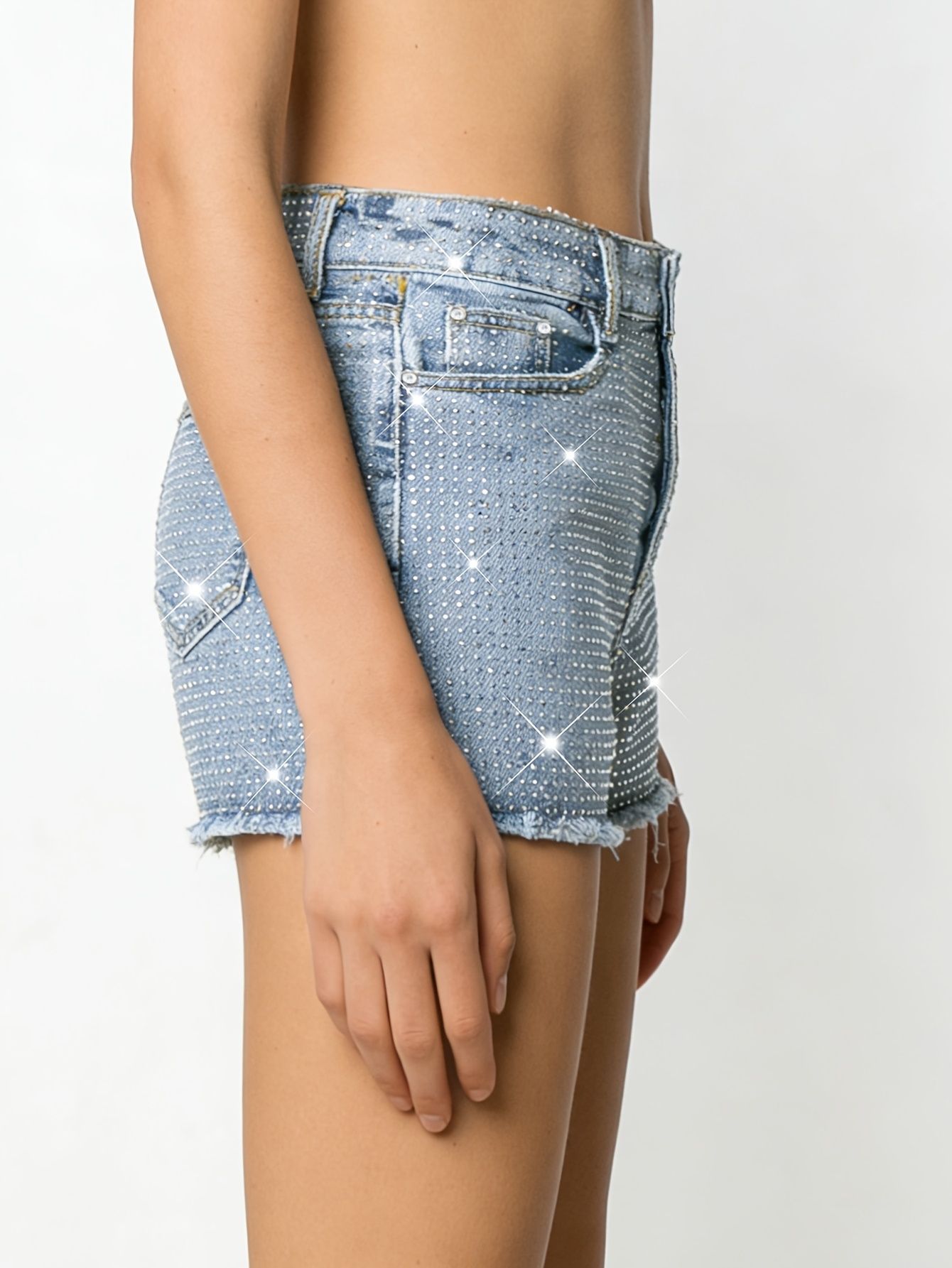 Nuovi Shorts in Denim Blu con  - Shorts Denim Frayed recensione e prezzo